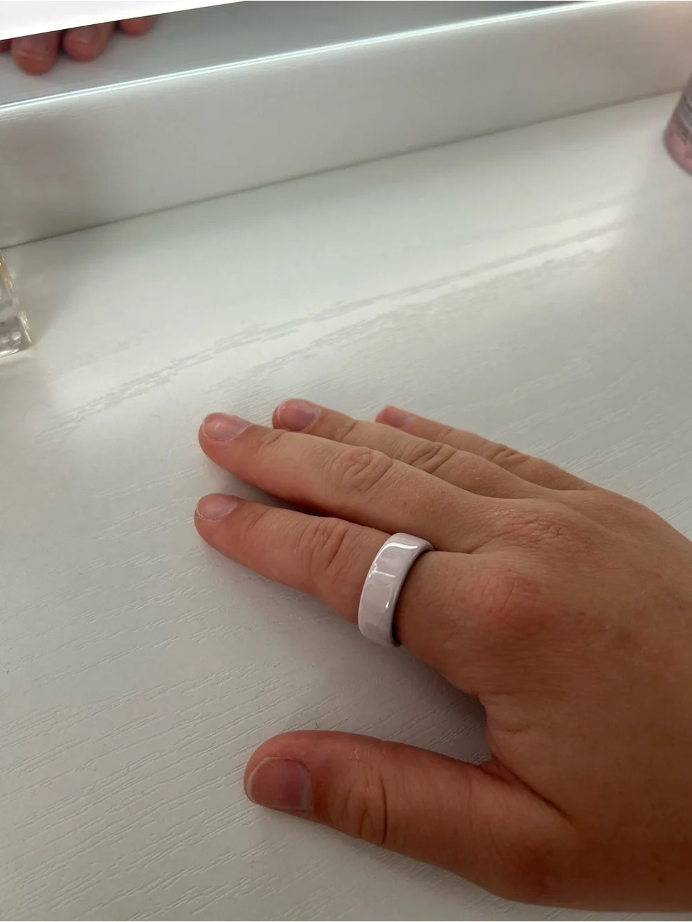 Oura Ring 4 Ceramic - Petal Pink Size 9